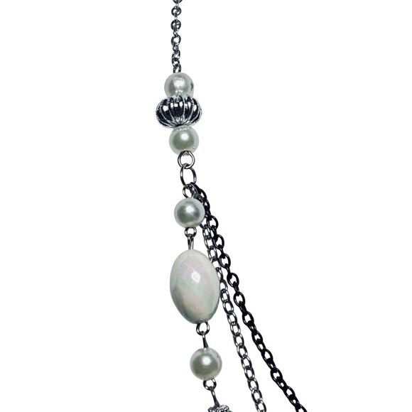 Silver Tone Bib Necklace With Clear Crystals & White Iridescent Beads (5887) - Picture 2 of 6